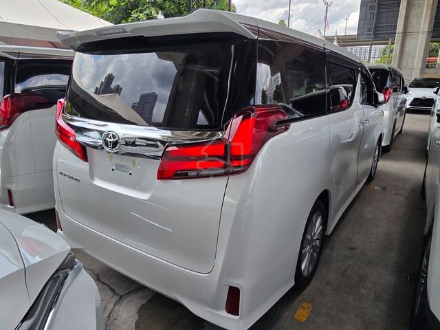 2023 Toyota ALPHARD 2.5 S 8 Seat DIM BSM Rdy Stock - 4