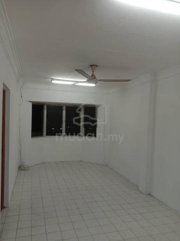 Apartment Permai (Damansara Damai) 1