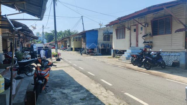 Rumah Suasana Kampung di Shah Alam 1