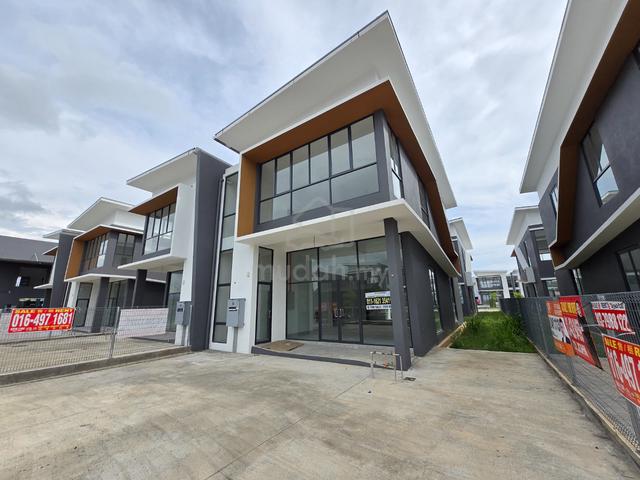 2 storey Semi D Ground Floor Commercial Shoplot @ Simpang Ampat 1