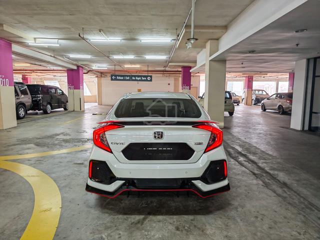 2018 Honda CIVIC 1.5 HATCHBACK (A) - 5