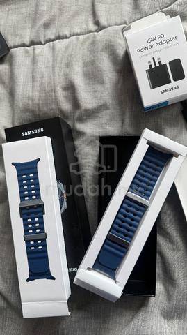 Samsung Galaxy Ultra Watch 2 - photo 2 of 3