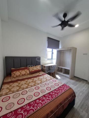 United Point Master Room For Rent- Female Only, 1