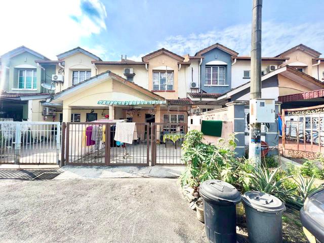(MURAH CANTIK FREEHOLD) 2 Storey Seksyen 2 Bandar Bukit Mahkota Bangi 1