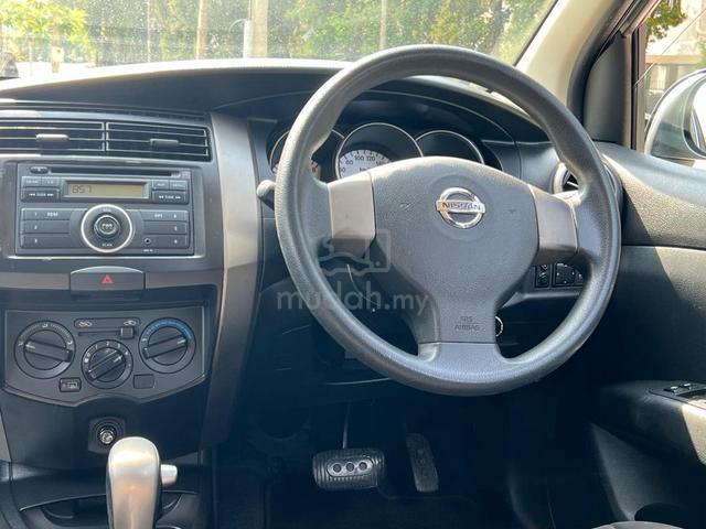 2012 Nissan GRAND LIVINA 1.6 Done B5/ 3yWrty/ 1Own - 5