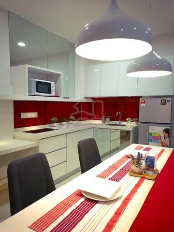 Straits Garden Suite 1