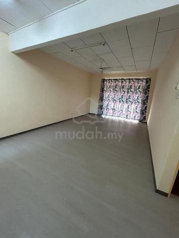 Pelangi Apartment (Bukit Katil) 1
