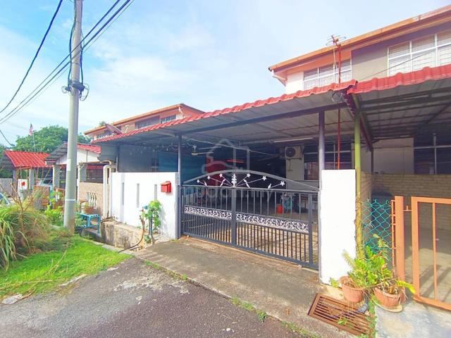 GROUNDFLOOR MURAH Townhouse Taman Krubong Perdana Durian Tunggal 1