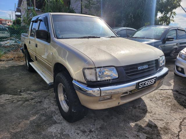 2000 Isuzu INVADER 2.8 TFS55HD CREW CAB (M) - 2