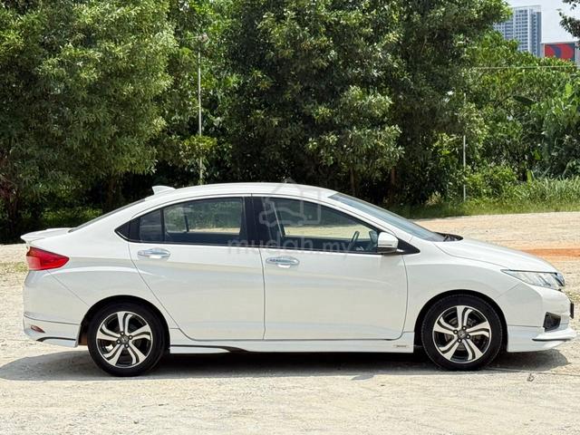 2016 Honda CITY 1.5 V|ONE OWNER|FREE ACCIDENT - 2