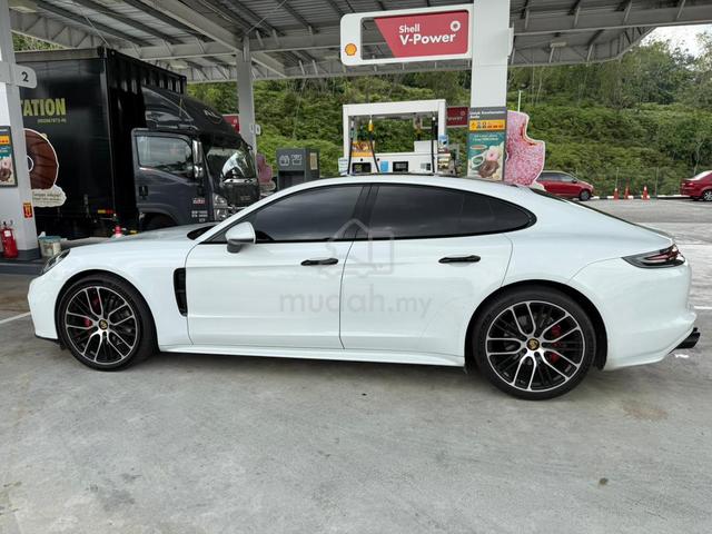 2019 Porsche PANAMERA 3.0 (A) - 4