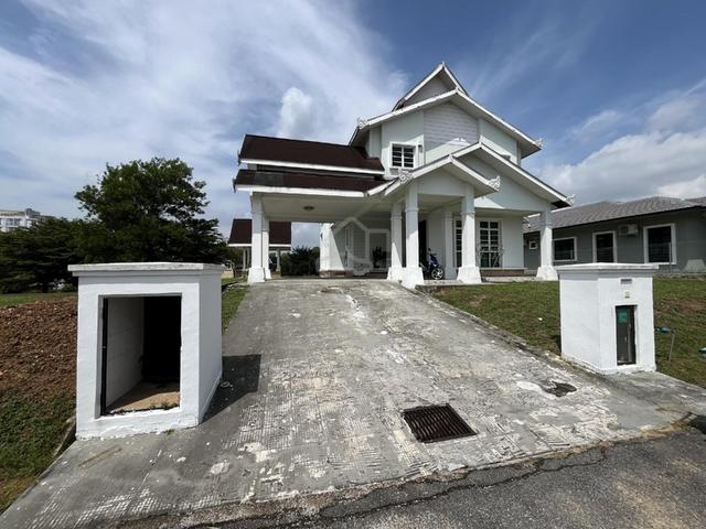 Banglo 2 Tingkat Fully Furnished. Taman Belia Antarabangsa, Ayer Keroh 1