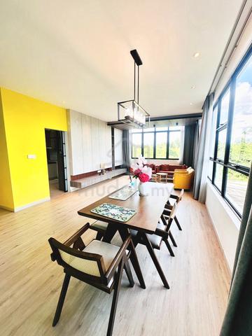 Forest Hill Townhouse ❣️ Upper Unit 1