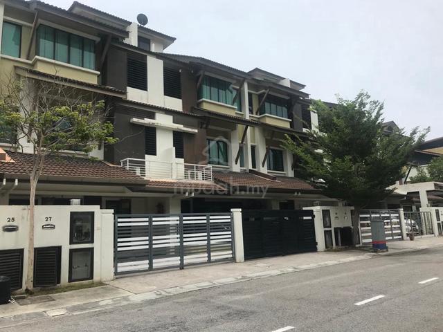3 Storey Southbay residence  Gated Guarded Facilities t Batu Maung 1