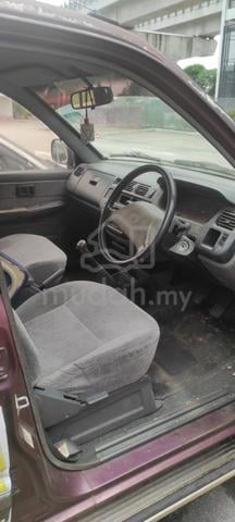 1999 Toyota UNSER 1.8 GLI (M) - 5