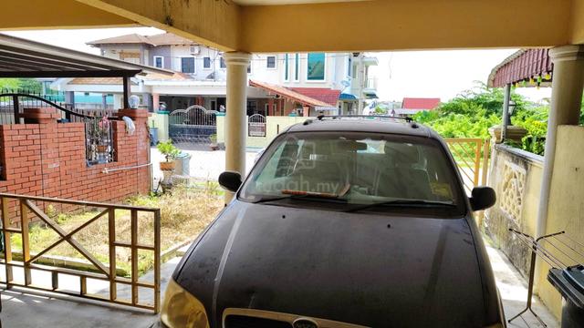 2 storey house for sale hot area 1
