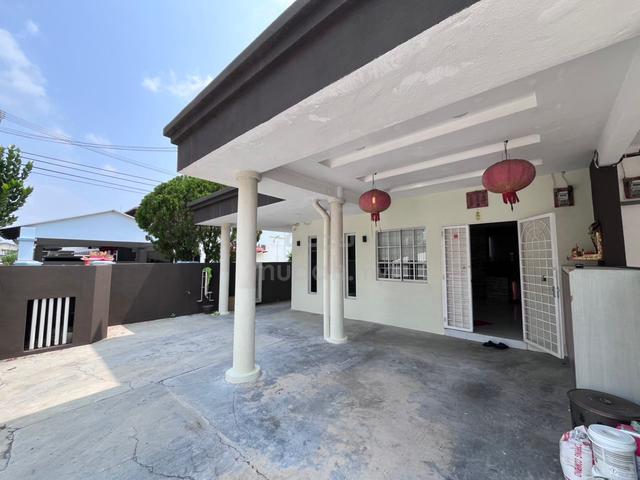 RARE ENDLOT SPACIOUS Terrace @ Taman Sutera Batu Berendam 1
