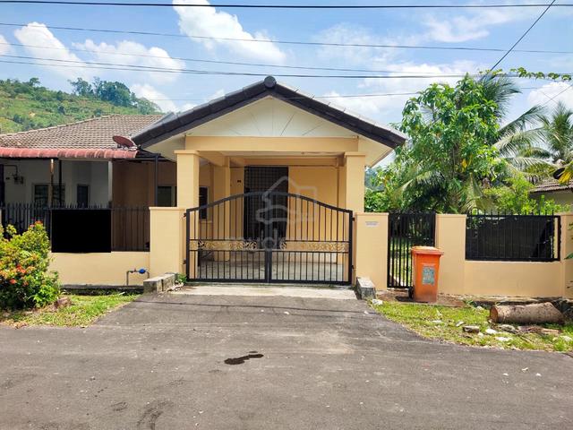 {Land size 38×80ft}  RM375K Semi D Desa Melur Serendah Rawang 1