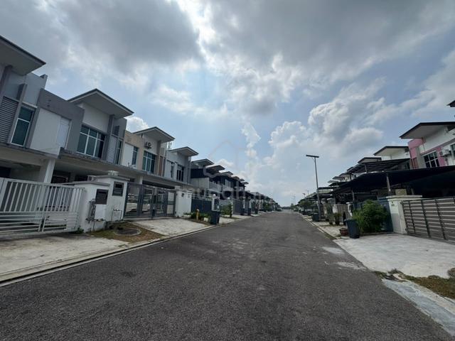 Bandar Seri Alam@ Maya Heights Double Storey Terrace House For Sales 1