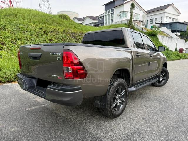 2024 Toyota HILUX 2.4 E (A) F.S.R 50K UDR WARRANTY - 3