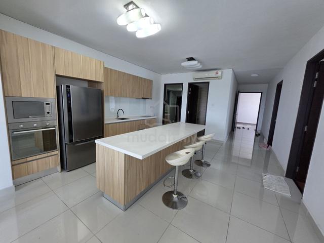 The Bay Residences 1