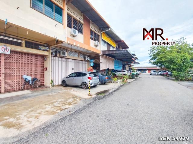 EASY ACCESS Double Storey Shop House Taman Bersatu FOR SALE 1
