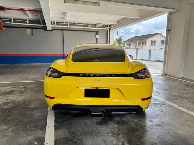 2019 Porsche CAYMAN 718 2.0L (A) - 4