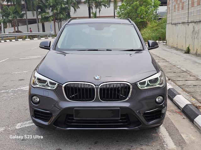 2017 BMW X1 2.0 sDrive20i R/Cam / Keyless Entry - 2