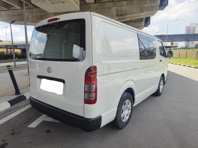 2019 Toyota Hiace 2.5 (M) Semi Panel Van - 4