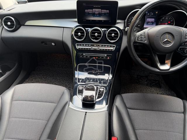 2016 Mercedes Benz C180 AMG 1.6 (A) ON THE ROAD - 5