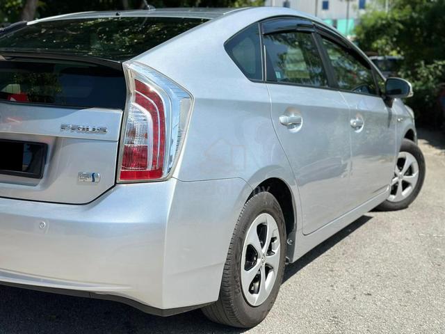 2013 PRiUS 1.8 LUXURY ENCHANCE FACELIFT JBL L/SEAT - 5