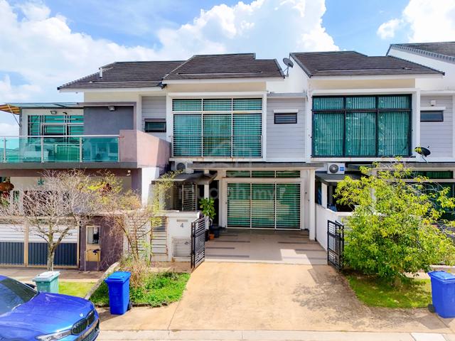 Double Storey Terrace House Aster Grove, Jalan Elektron U16 Denai Alam 1