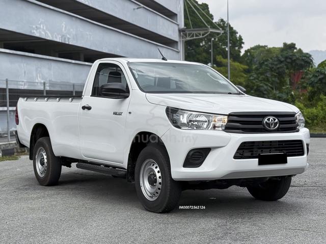 2020 Toyota HILUX 2.4 MT MY17 AN120 FACELIFT (M) - 1