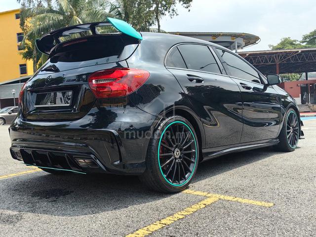 Mercedes Benz A250 2.0 AMG W176 Petronas Edition - 4