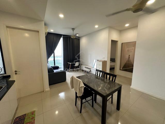 D' Pristine @ Medini 1