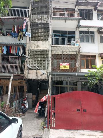 Jalan Sepadu Shop Apartment 1