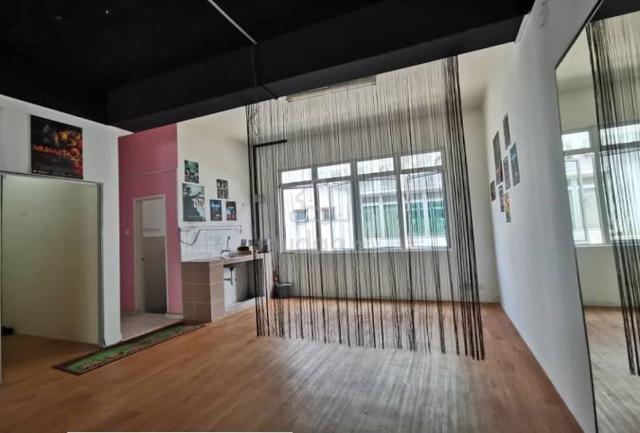 1st Floor Shoplot For Rent At Setia Tropika, Johor 1