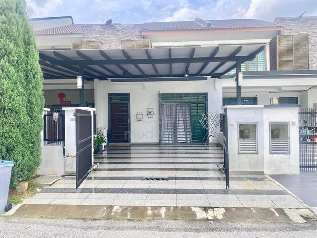 (Open Facing) Taman Mutiara Gading, Batu Pahat 1