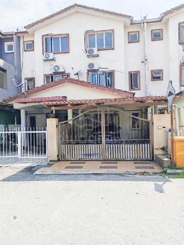 2.5 Storey Terrace House, Selayang Mulia 68100 Batu Caves
1