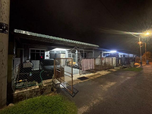 Rumah Setingkat FREEHOLD dan FACING OPEN di Krubong, Melaka 1