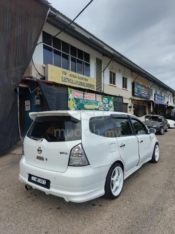 2011 Nissan GRAND LIVINA 1.6 CLASSIC/COMFORT (A) - 4