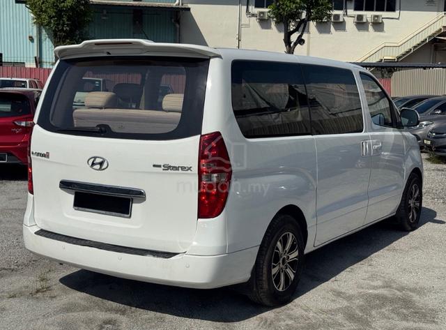 2019 Hyundai GRAND STAREX 2.5 EXECUTIVE PRIME - 2