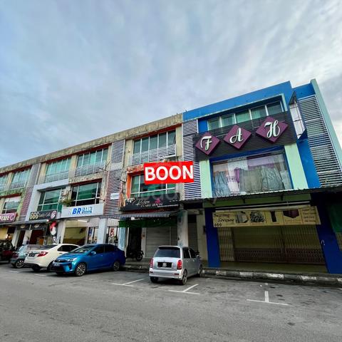 Matang 3-Storey Intermediate Shoplot For Salenear E-mart Matang 1