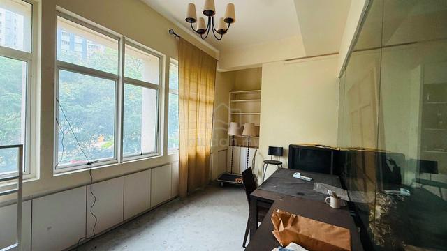 Renovated Office Lot Damansara Business Centre Petaling Jaya Selangor 1