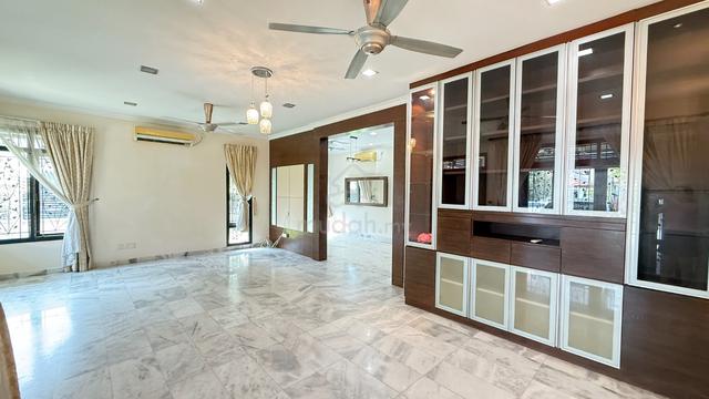 2 Storey Semi-D CORNER, Beverly Heights, Ampang, good condition 1
