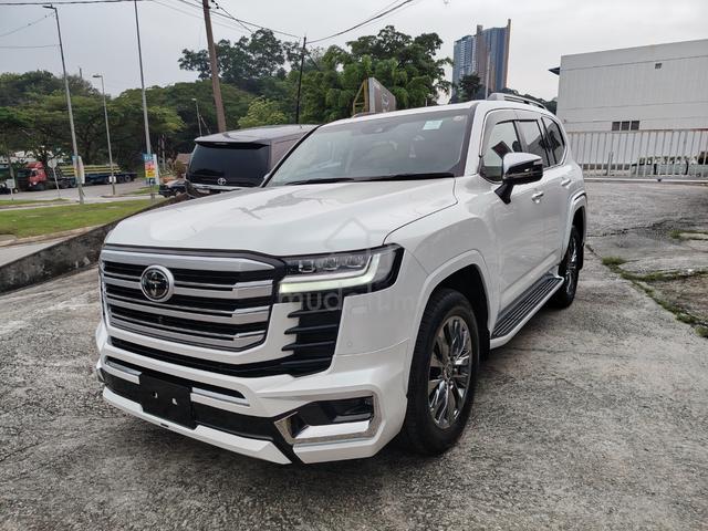 2023 Toyota LANDCRUISER 3.5 ZX JBL Sound 6,000km5A - 3