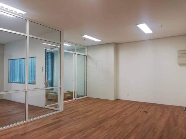 KLCC Office for sale, 5 mins walk to LRT, Pavilion, Twin Tower 1