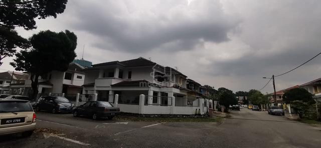 BU 11 - Corner House for Rent 1