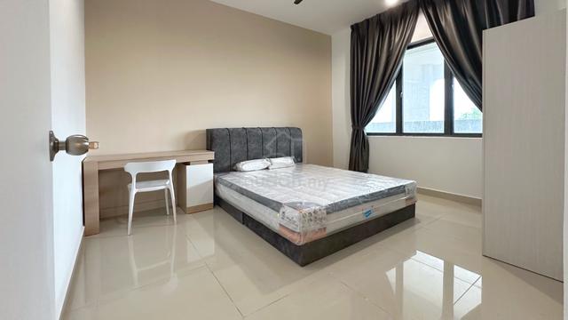 Medium Room at Bayu@Pandan Jaya,Block A,3Mins walk to LRT,1+1Depo only 1