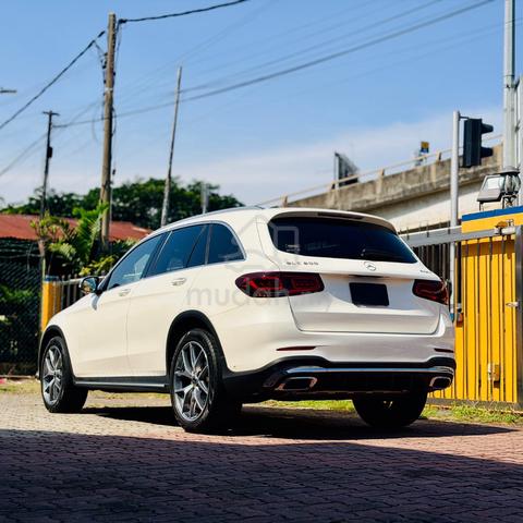 MASSAGE SEATS - 2021 Mercedes Benz GLC300 2.0 AMG+ - 3